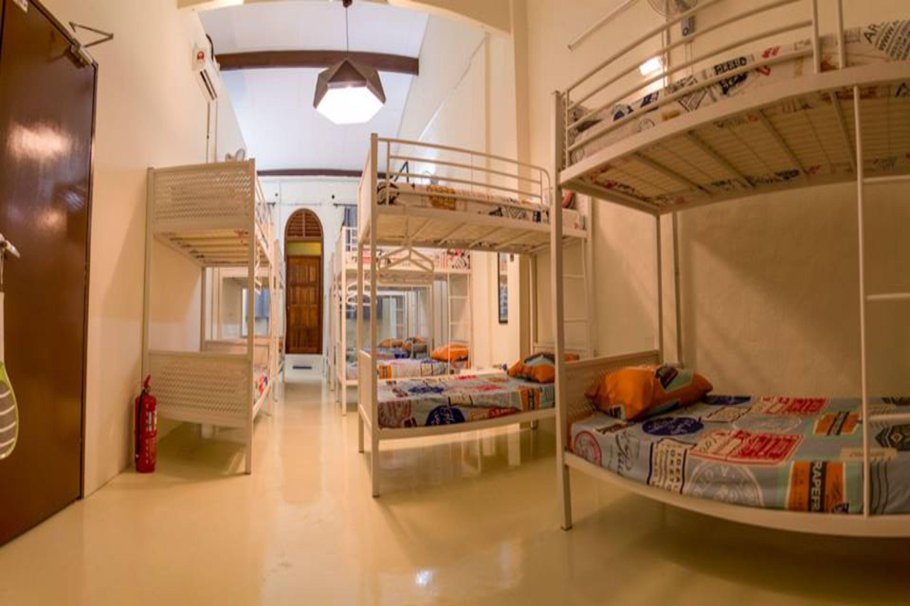 Vloft Backpackers Hostel Ipoh Esterno foto