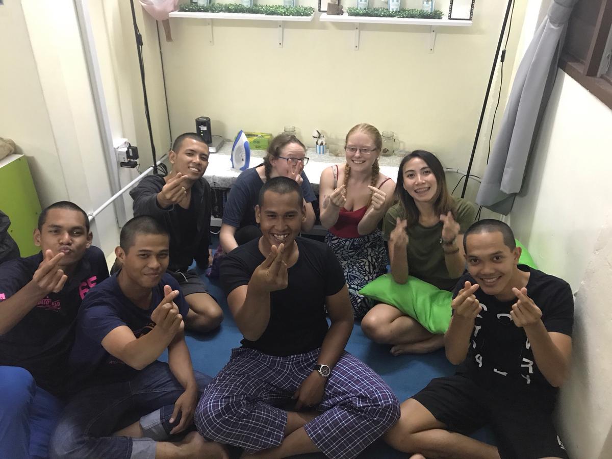 Vloft Backpackers Hostel Ipoh Esterno foto